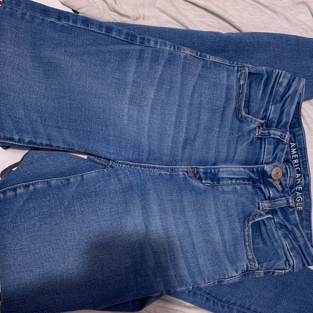 American Eagle Outfitters High Rise Blue Jeans women’s size 0s